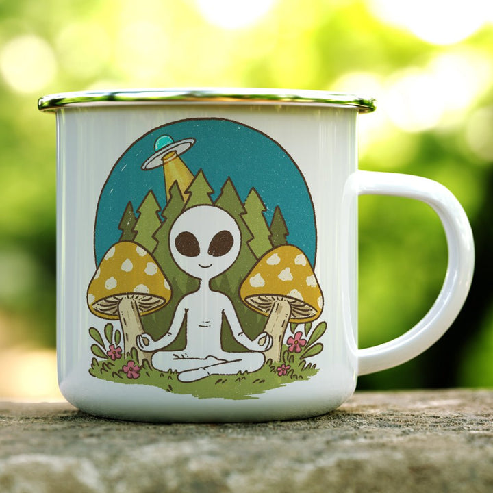 Meditating Alien Camp Mug - Loftipop